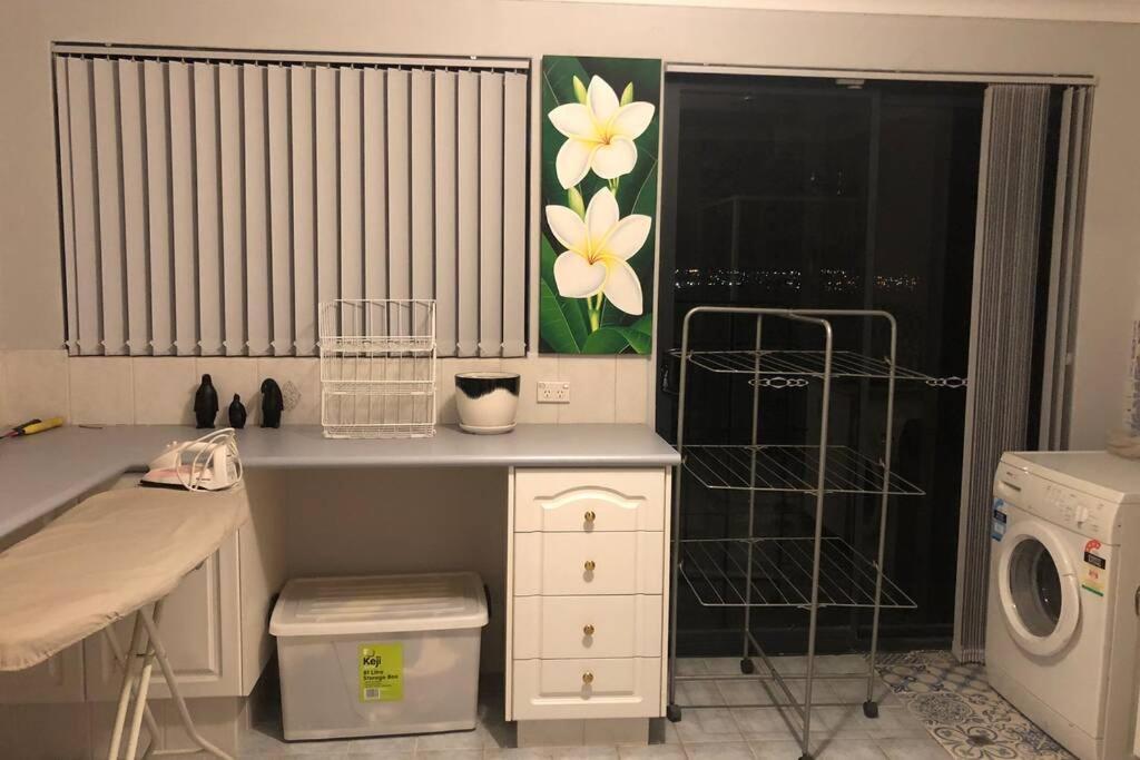 Lakeside Retreat パース エクステリア 写真